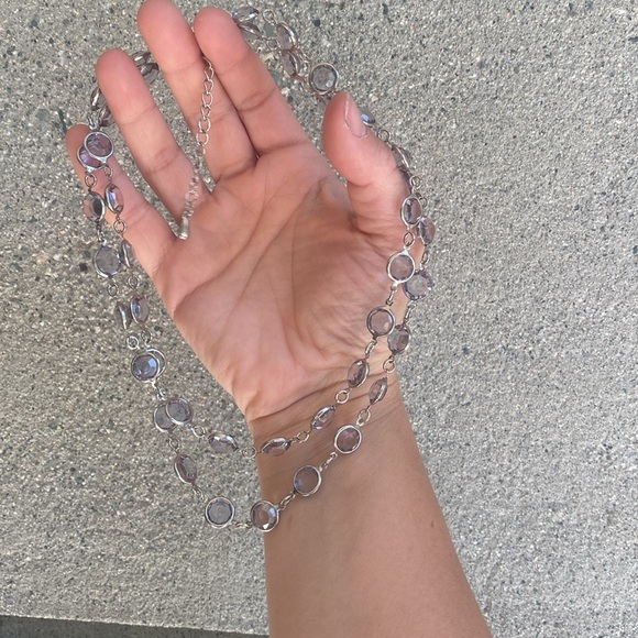 Set of necklace and earrings - Picture 5 of 5